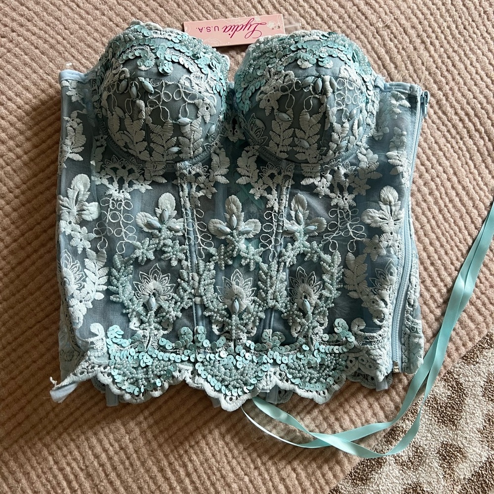 Lace Bustier in Blue